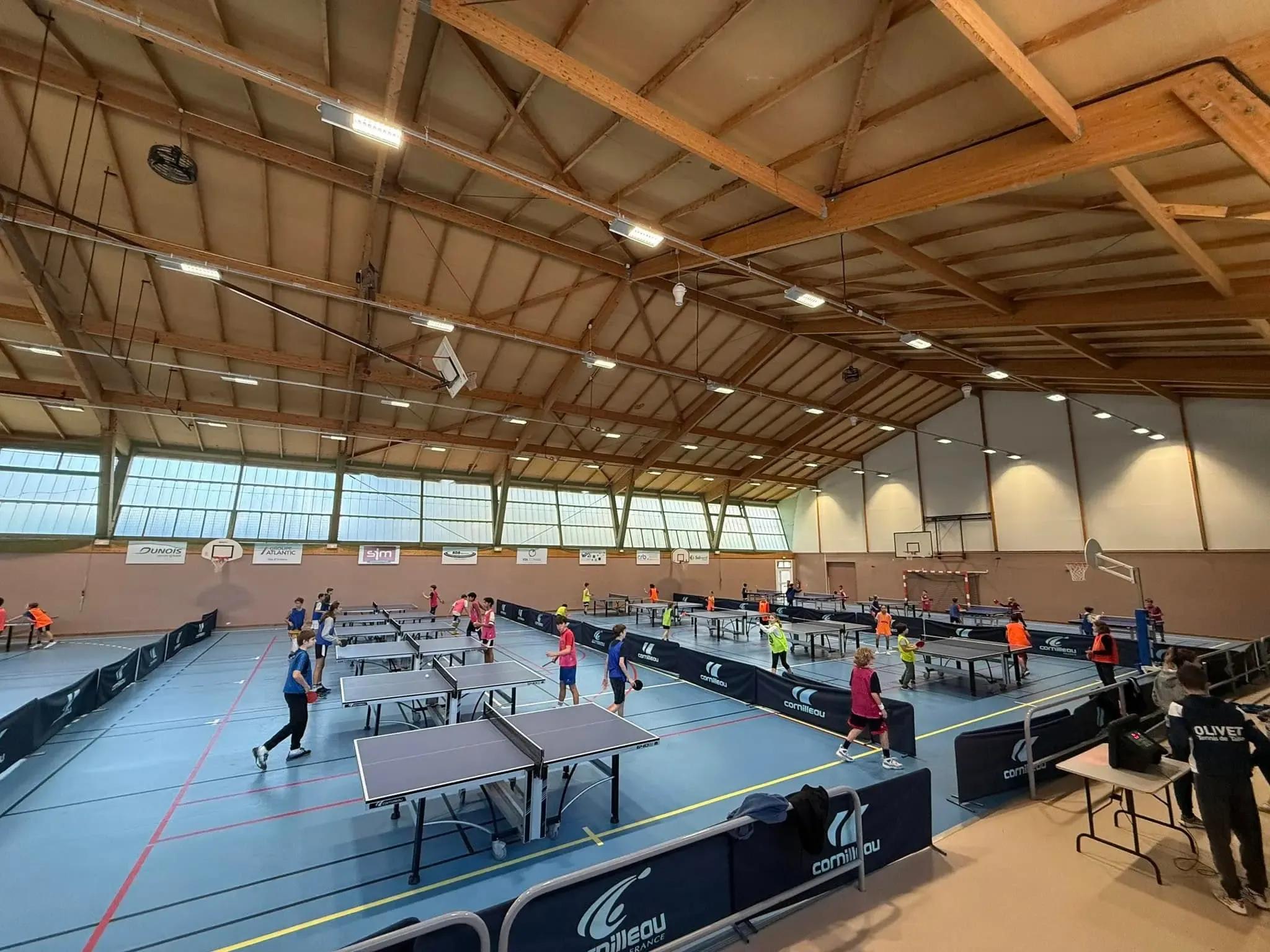 Salle de l'Orbellière lors d'un stage organisé par Olivet TT